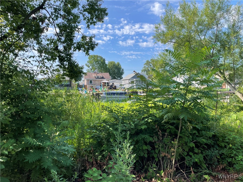8307 Valle Drive, Niagara Falls, New York image 9