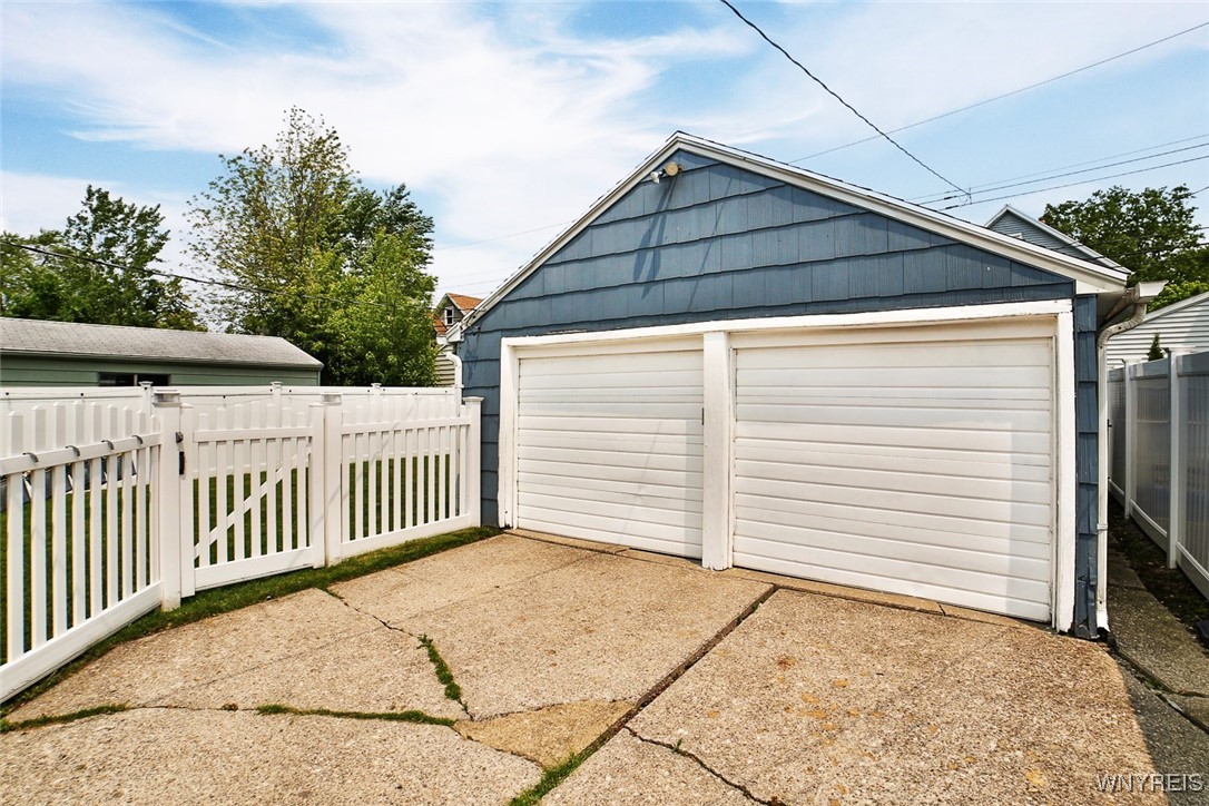 205 Carmel Road, Buffalo, New York image 7