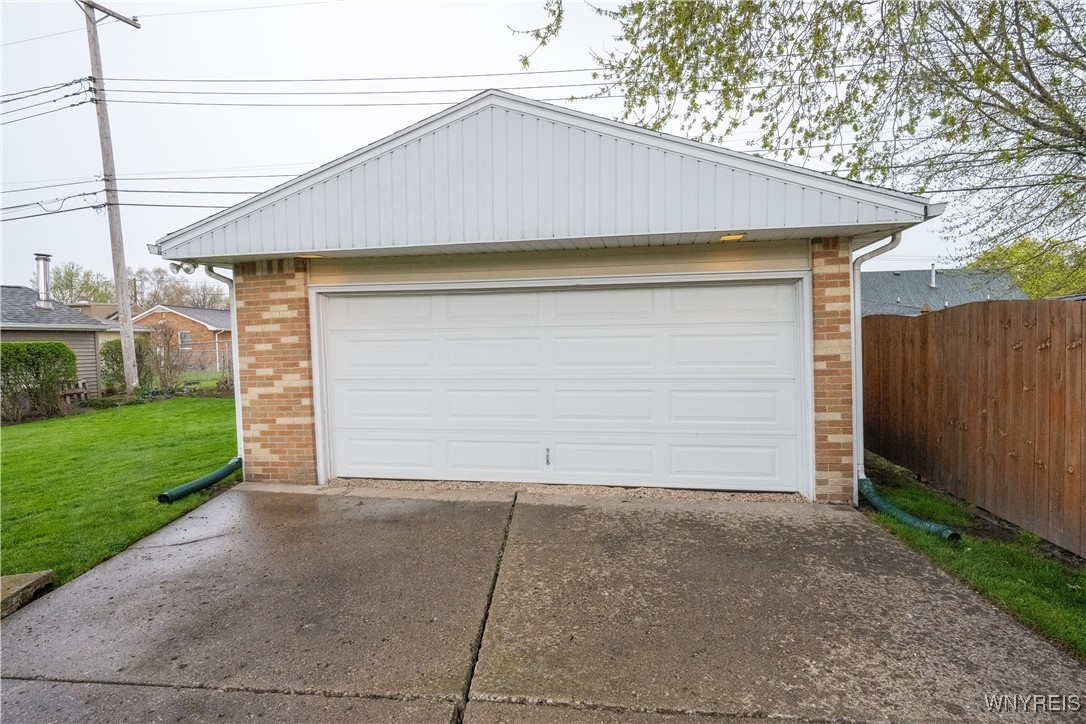 188 Claude Drive, Cheektowaga, New York image 36