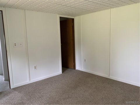 Tiny photo for 3518 Drum RD, Hartland, NY 14105 (MLS # B1709297)