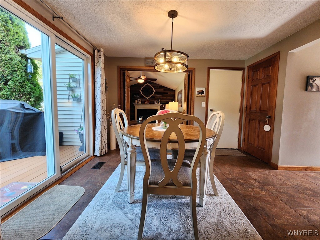 3361 Creekview Drive, Hamburg, New York image 13