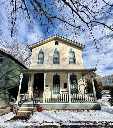 Photo of 25 Whitney Place Pl #Lower Front, Buffalo, NY 14201 (MLS # B1654902)