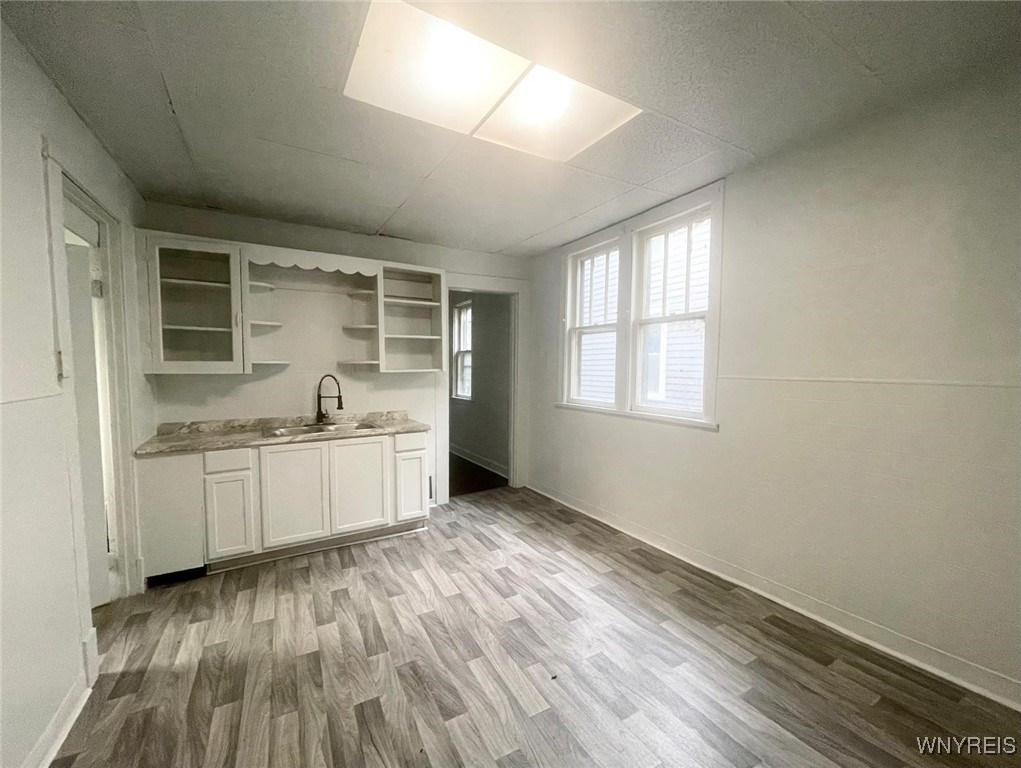 325 Breckenridge Street