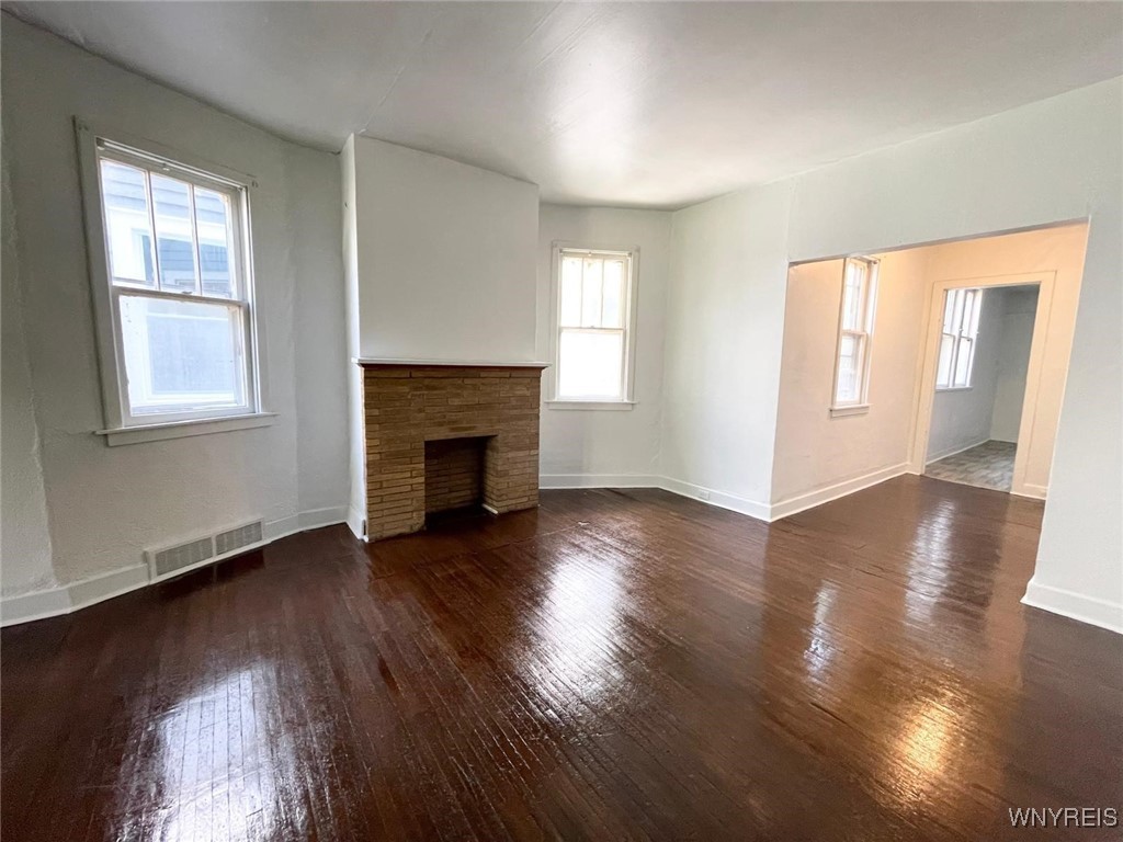 325 Breckenridge Street