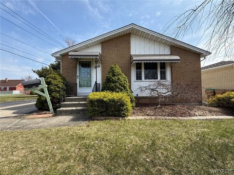 30 Betty Lou Lane Buffalo NY 14225