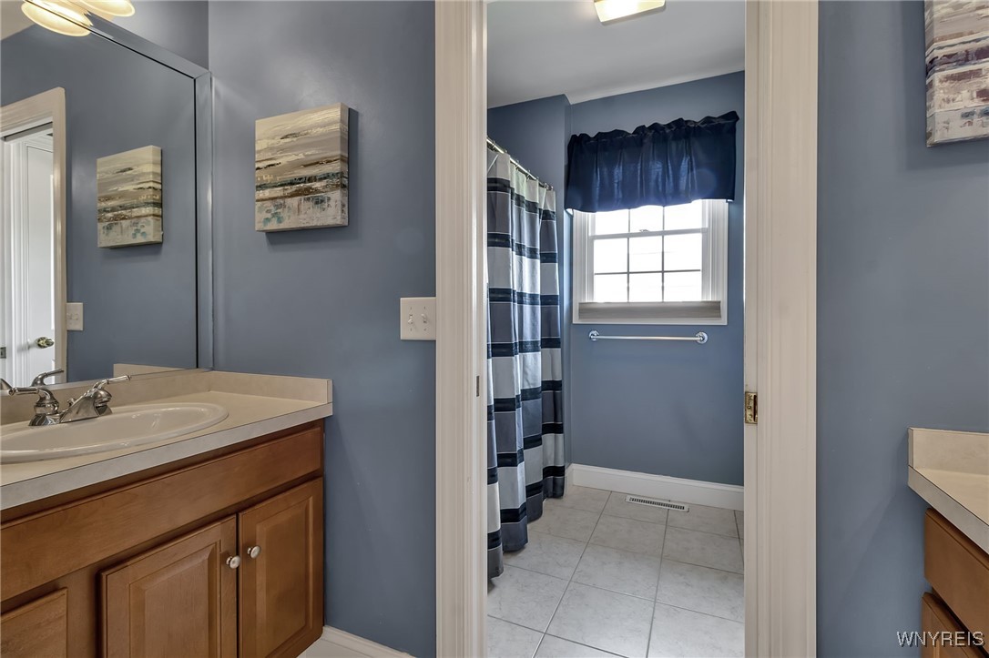 9688 Rosecroft Drive, Clarence, New York image 37