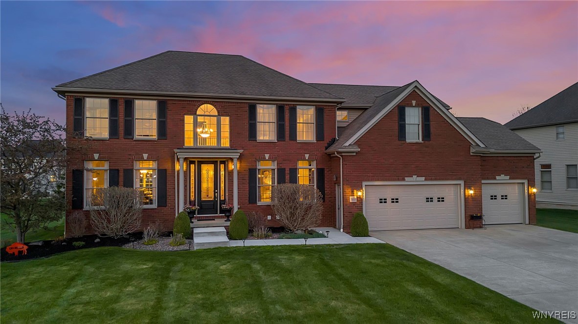 9688 Rosecroft Drive, Clarence, New York image 1