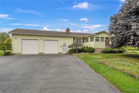 Homes For Sale - 6632 Albion Road<br/> Genesee County, Oakfield, NY 14125