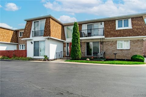 61 Georgian Lane 5 Buffalo NY 14221