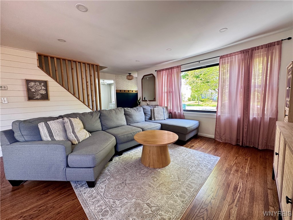 346 Charlotte Avenue, Hamburg, New York image 6