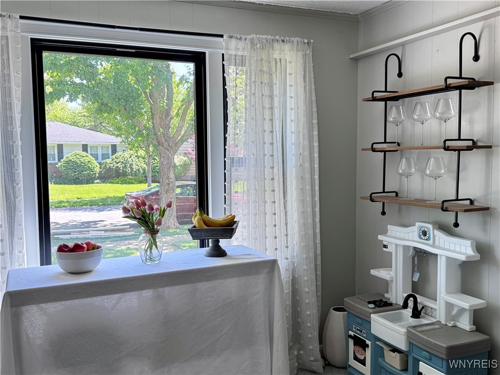 346 Charlotte Avenue, Hamburg, New York image 25
