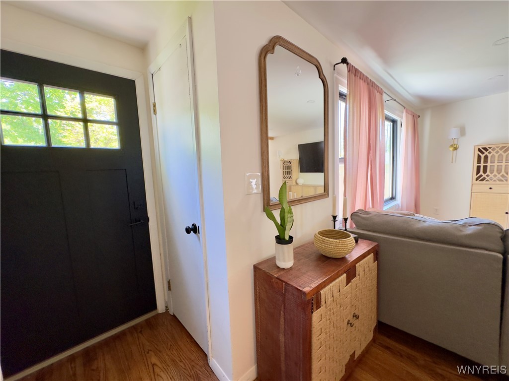 346 Charlotte Avenue, Hamburg, New York image 10