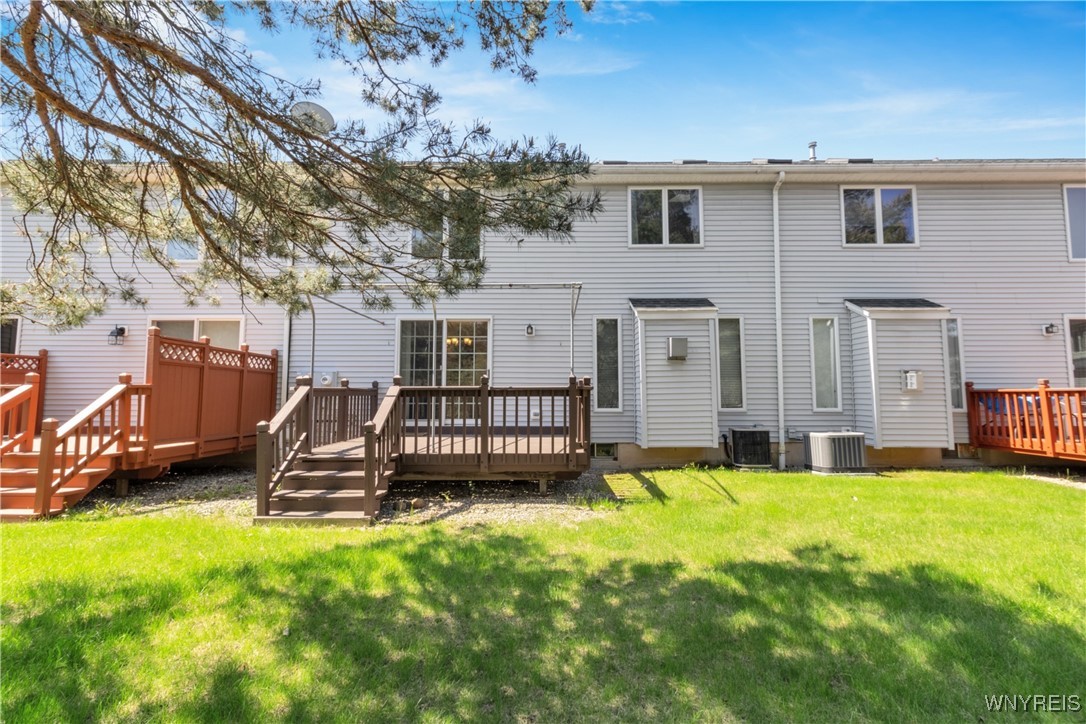 5389 Village Station Circle, Clarence, New York image 34