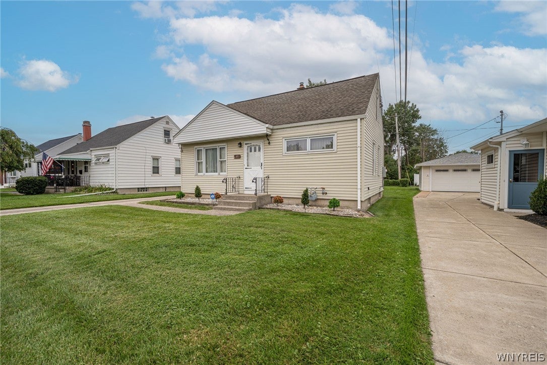 40 Petan Drive