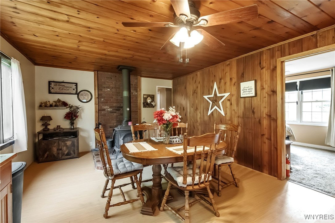 5648 Godfreys Pond, Stafford, New York image 7