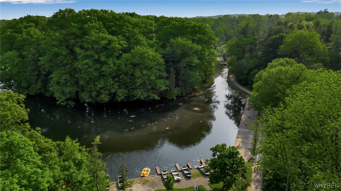 5648 Godfreys Pond, Stafford, New York image 38