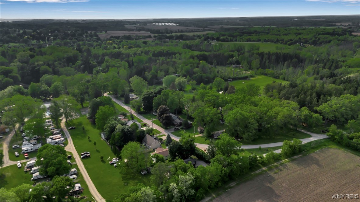 5648 Godfreys Pond, Stafford, New York image 33