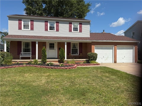 Photo of 64 Robin Hill Dr Drive, Amherst, NY 14221 (MLS # B1708156)