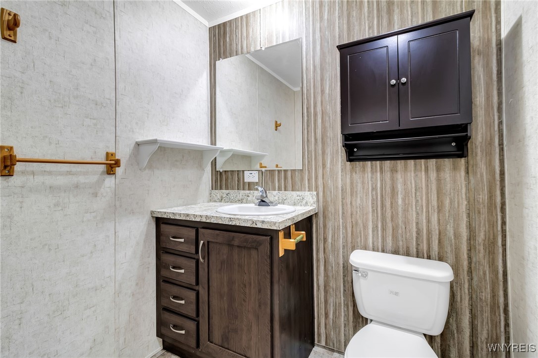 6 South Carefree Lane, Cheektowaga, New York image 30