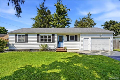 Homes For Sale - 6425 Main Road<br/> Stafford, NY 14143