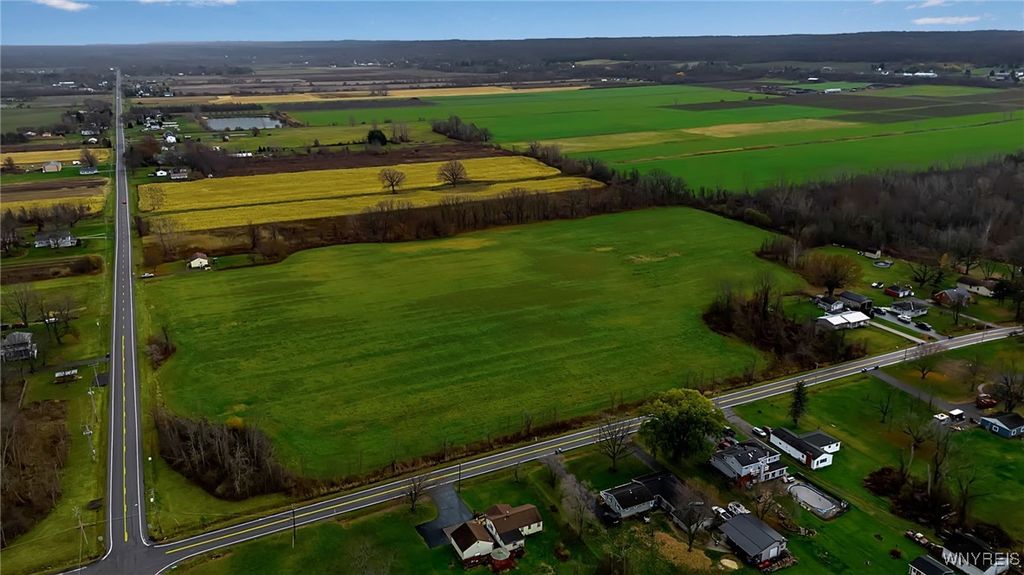 Photo of V/L Porter Center Road, Lewiston, NY 14131 (MLS # B1652832)