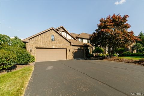 Photo of 7 Beauclaire Lane, Perinton, NY 14450 (MLS # B1668202)