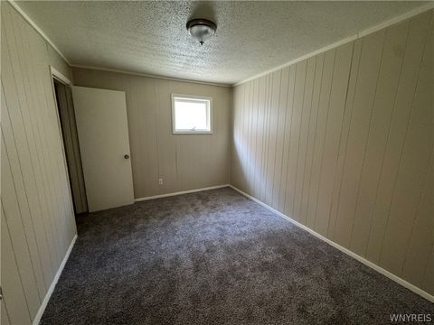 Tiny photo for 630 20th Street, Niagara Falls, NY 14301 (MLS # B1684087)