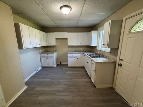Tiny photo for 630 20th Street, Niagara Falls, NY 14301 (MLS # B1684087)