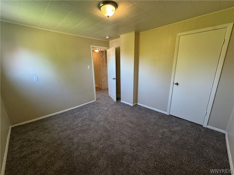 Tiny photo for 630 20th Street, Niagara Falls, NY 14301 (MLS # B1684087)