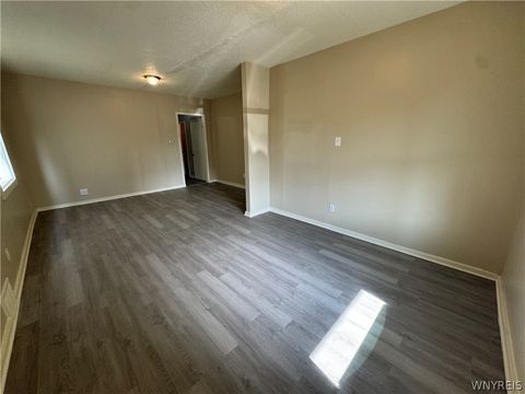Tiny photo for 630 20th Street, Niagara Falls, NY 14301 (MLS # B1684087)