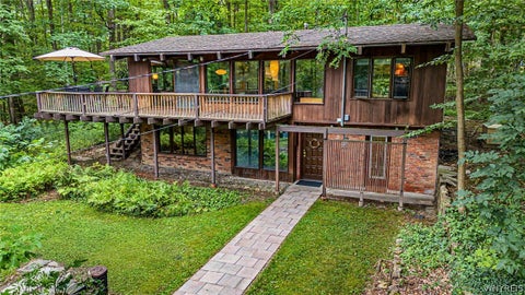 Photo of 5486 Allen Drive, Boston, NY 14075 (MLS # B1709549)