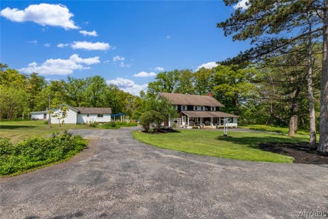 Photo for 5401 Old Lake Shore Road