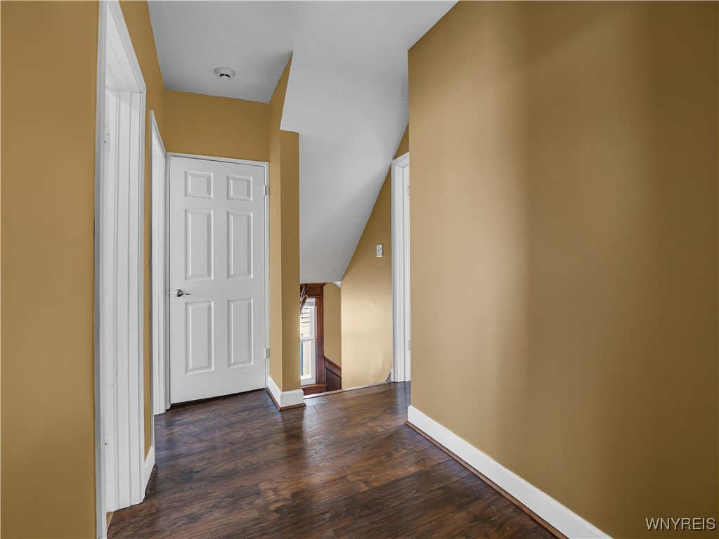 60 Sagamore Ter, Buffalo, New York image 22