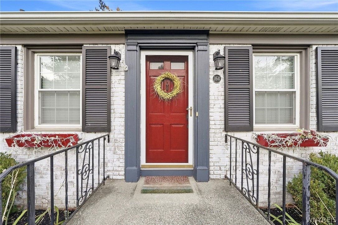 164 Lafayette Boulevard