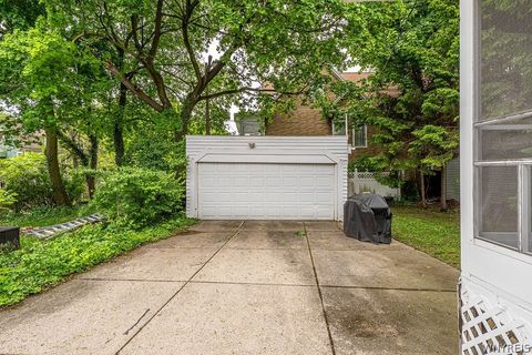 Tiny photo for 10 Summit Avenue, Buffalo, NY 14214 (MLS # B1684699)