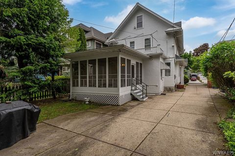 Tiny photo for 10 Summit Avenue, Buffalo, NY 14214 (MLS # B1684699)