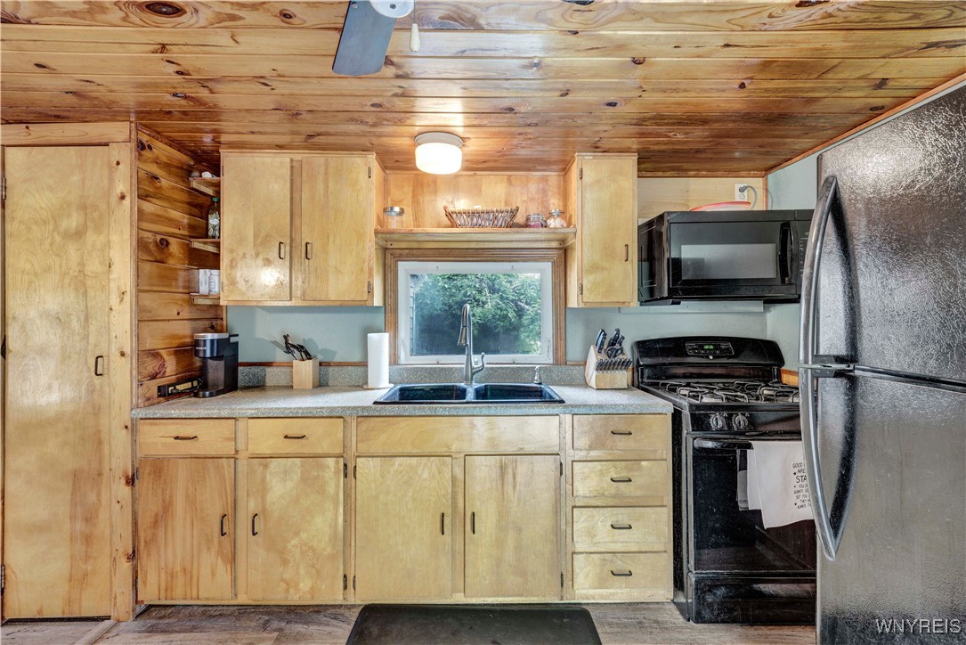 10958 Route 16, Yorkshire, New York image 18