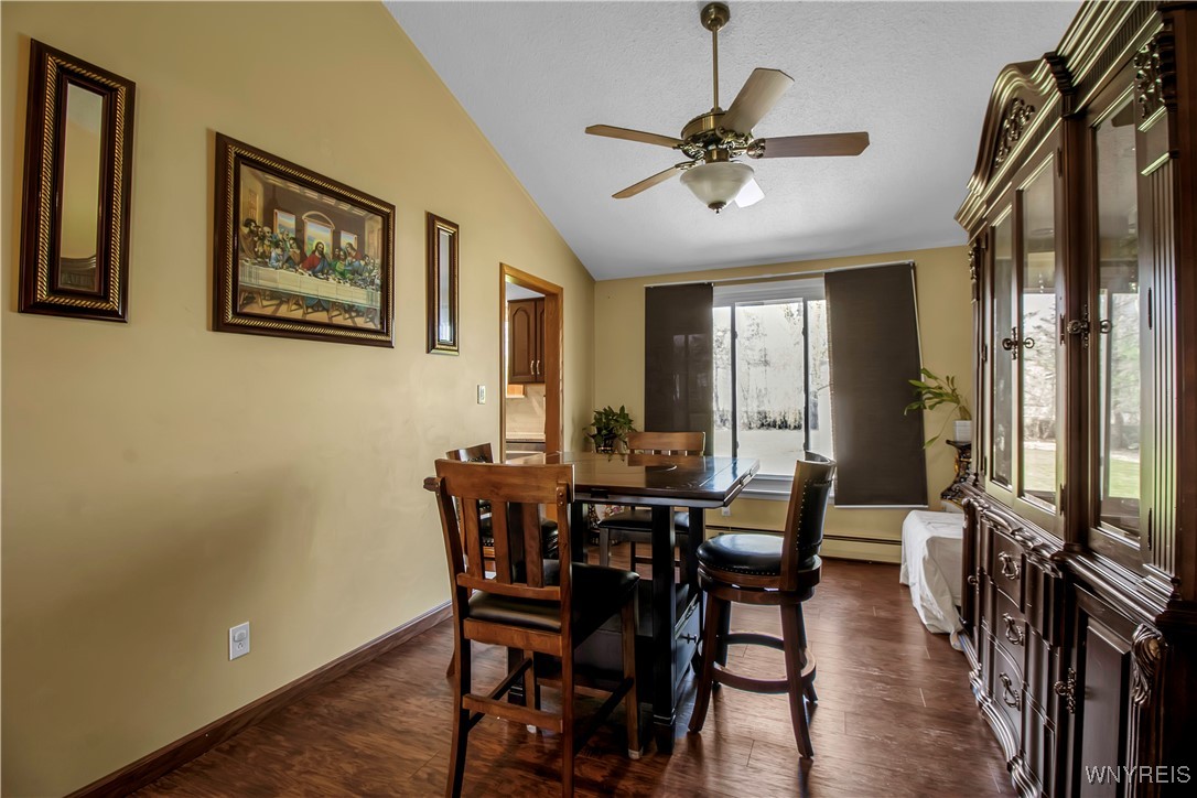 567 Cottonwood Drive, Amherst, New York image 8