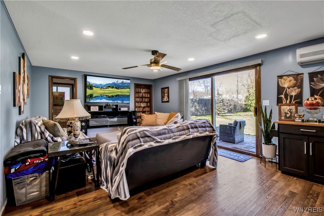567 Cottonwood Drive, Amherst, New York image 13