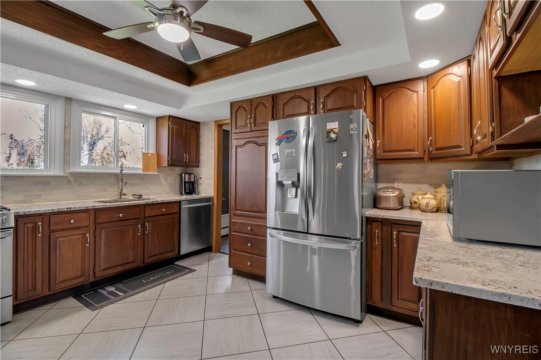 567 Cottonwood Drive, Amherst, New York image 11