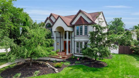 Photo of 3 Silver Maple Court, Amherst, NY 14068 (MLS # B1702442)