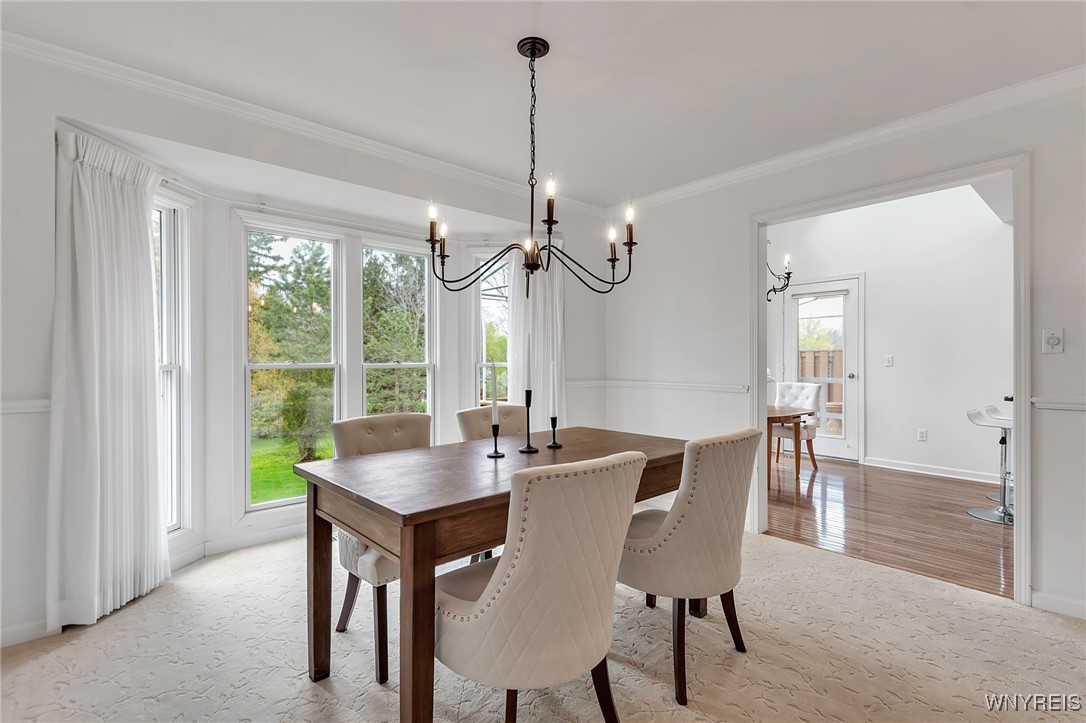 33 Brookins Green Drive, Orchard Park, New York image 9