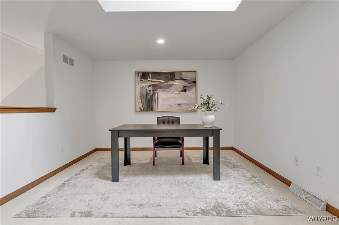 33 Brookins Green Drive, Orchard Park, New York image 24