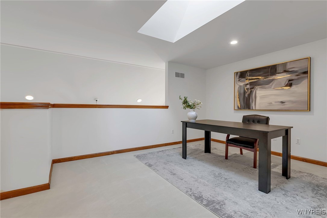 33 Brookins Green Drive, Orchard Park, New York image 25