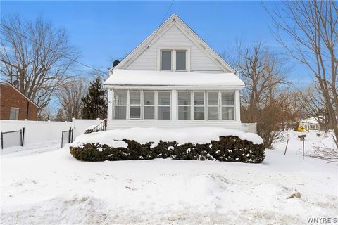 Photo of 188 Cayuga Road, Cheektowaga, NY 14225 (MLS # B1661762)
