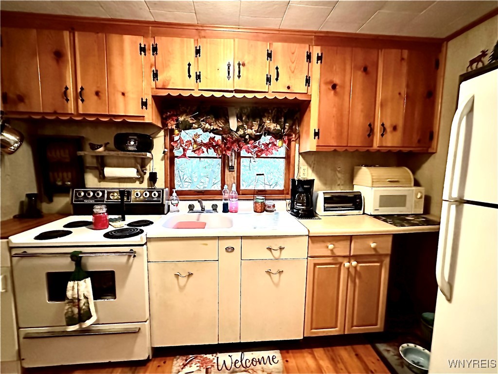 3631 Pine Ridge Road, Clarksville, New York image 7