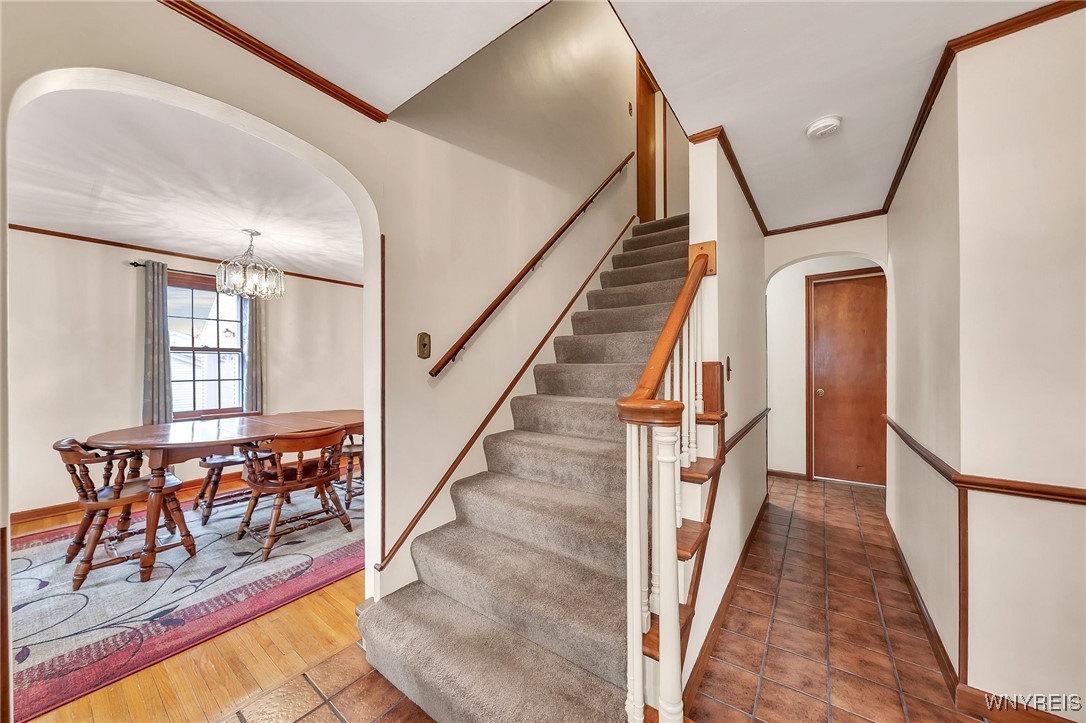 6699 Vail Drive, Hamburg, New York image 16