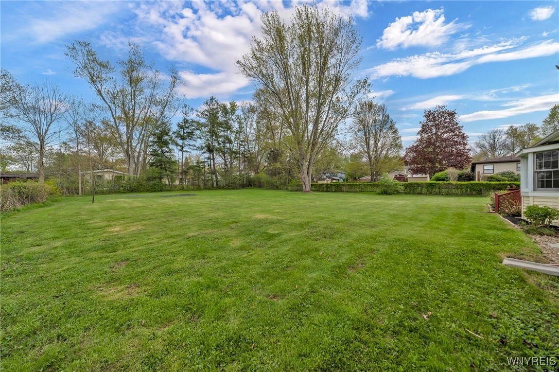 6699 Vail Drive, Hamburg, New York image 39