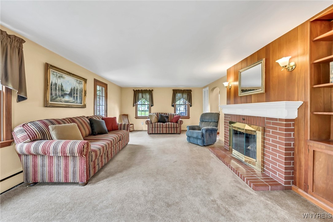 6699 Vail Drive, Hamburg, New York image 17