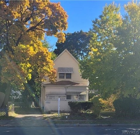 Homes For Sale - 1628 N Clinton Avenue<br/> Rochester, NY 14621